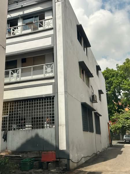 Shop for Sale in Putra Permai Commercial Centre (Seri Kembangan) - KS Yeo - Exterior - PropertyGuru.com.my