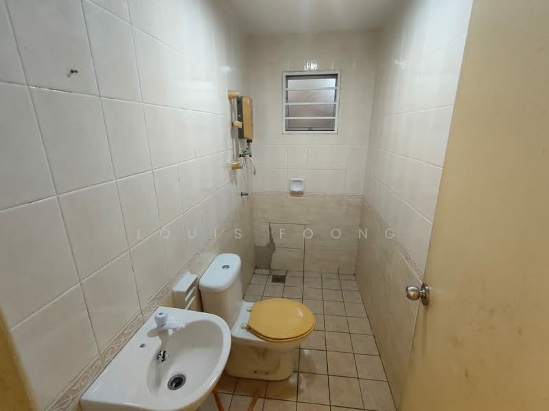 Semi-Detached House for Sale in Seri Aman Heights (Sungai Buloh) - Louis Foong - PropertyGuru.com.my