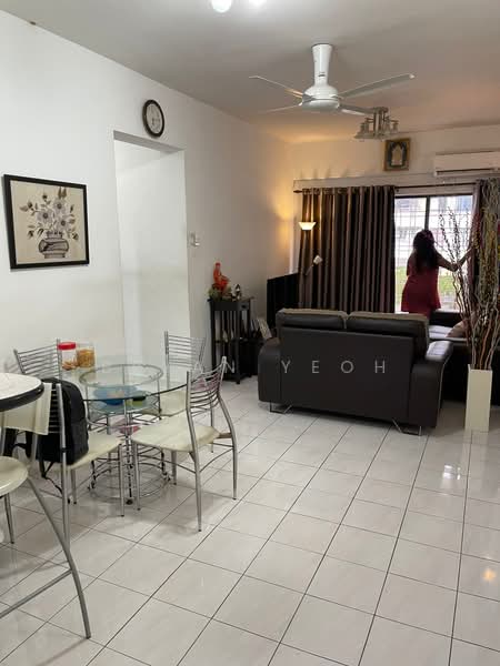Condominium for Sale at Vista Millennium Condominium - Bryan Yeoh - Living Room - PropertyGuru.com.my