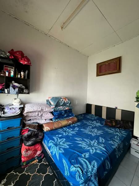 Rumah Teres untuk Dijual di Pasir Gudang (Johor) - Mohd Faez - Bedroom - PropertyGuru.com.my