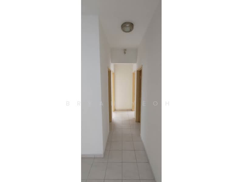Condominium for Sale at Vista Millennium Condominium - Bryan Yeoh - Corridor - PropertyGuru.com.my