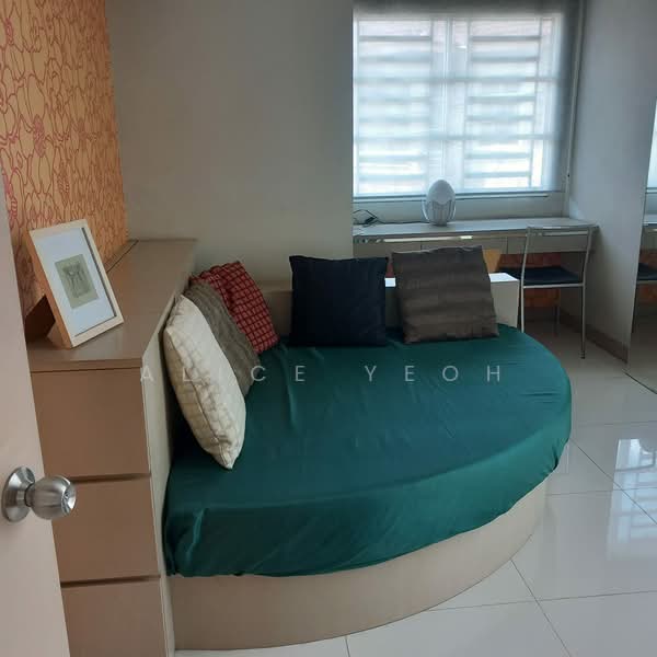 Rumah Teres 2 Tingkat untuk Dijual di Taman Tambun Permai (Simpang Ampat) - Alice Yeoh - 2nd Living Room - PropertyGuru.com.my