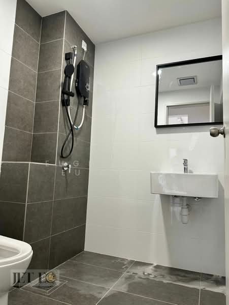 Condominium for Rent at Condo @ Eden by The Parque Residences - Eugene Ong Eu chieh - Bathroom - PropertyGuru.com.my