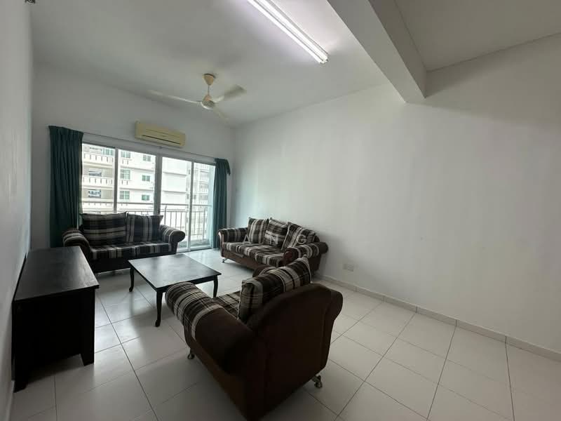 Kondominium untuk Dijual di One World 1 - Siang . - Living Room - PropertyGuru.com.my