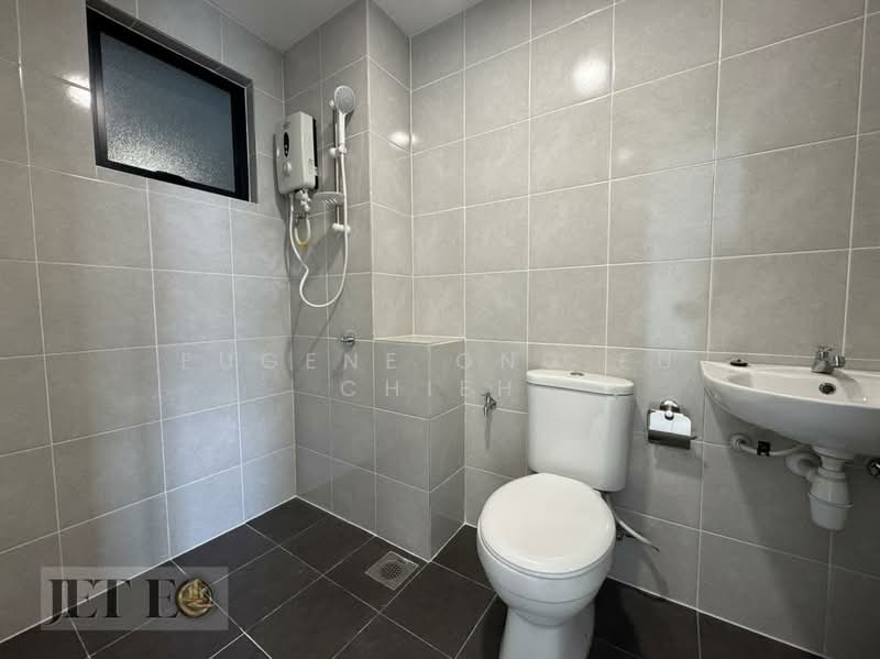 Servis Apartment untuk Dijual di Duduk Se.Ruang @ Eco Sanctuary - Eugene Ong Eu chieh - Bathroom - PropertyGuru.com.my