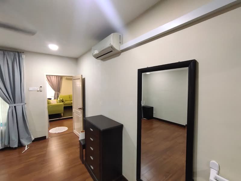 Kondominium untuk Disewa di Atmosfera Kondominium - JK Lau - Living Room - PropertyGuru.com.my