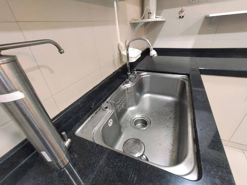 Kondominium untuk Disewa di Atmosfera Kondominium - JK Lau - Kitchen - PropertyGuru.com.my