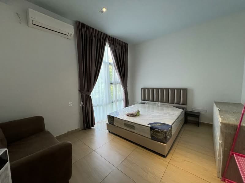 Cluster House for Sale in Taman Mount Austin (Tebrau) - SASER TAN. - Bedroom - PropertyGuru.com.my