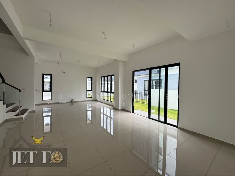 Semi-Detached House for Sale in Telok Panglima Garang (Selangor) - Eugene Ong Eu chieh - Living Room - PropertyGuru.com.my
