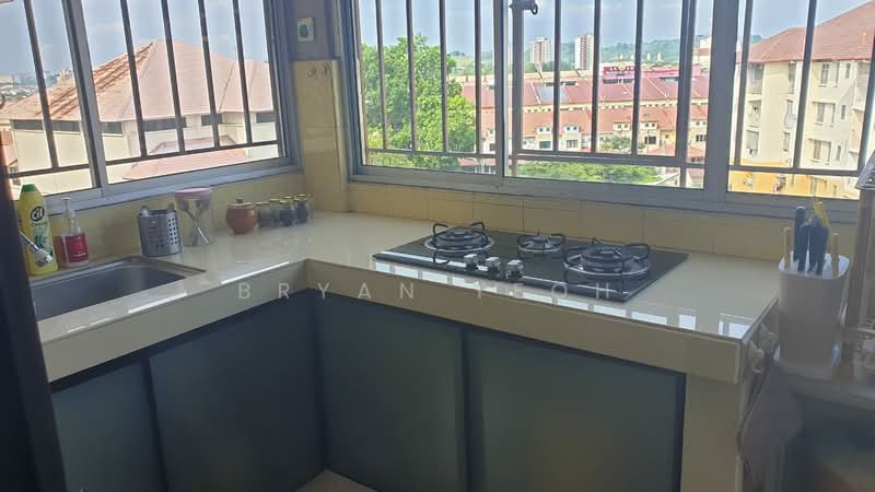 Pangsapuri untuk Dijual di Prima Bayu Apartment - Bryan Yeoh - Kitchen - PropertyGuru.com.my