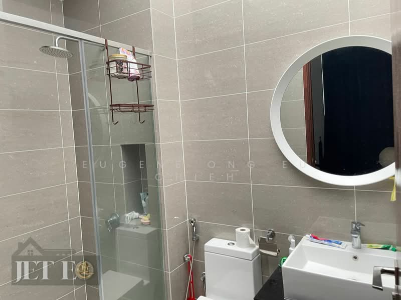 Rumah Banglo untuk Dijual di Telok Panglima Garang (Selangor) - Eugene Ong Eu chieh - Bathroom - PropertyGuru.com.my