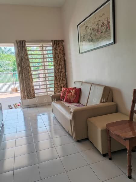 1-storey Terraced House for Rent in Hijauan Valdor (Sungai Jawi) - Yvonne Loh - Living Room - PropertyGuru.com.my