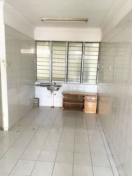 Kondominium untuk Disewa di N-Park Condominium - Edwin Ewe - Kitchen - PropertyGuru.com.my