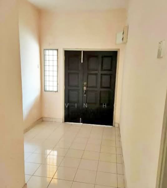 Rumah Teres 2 Tingkat untuk Dijual di Taman Tasik Prima (Puchong) - Kevin Ho - Entrance - PropertyGuru.com.my