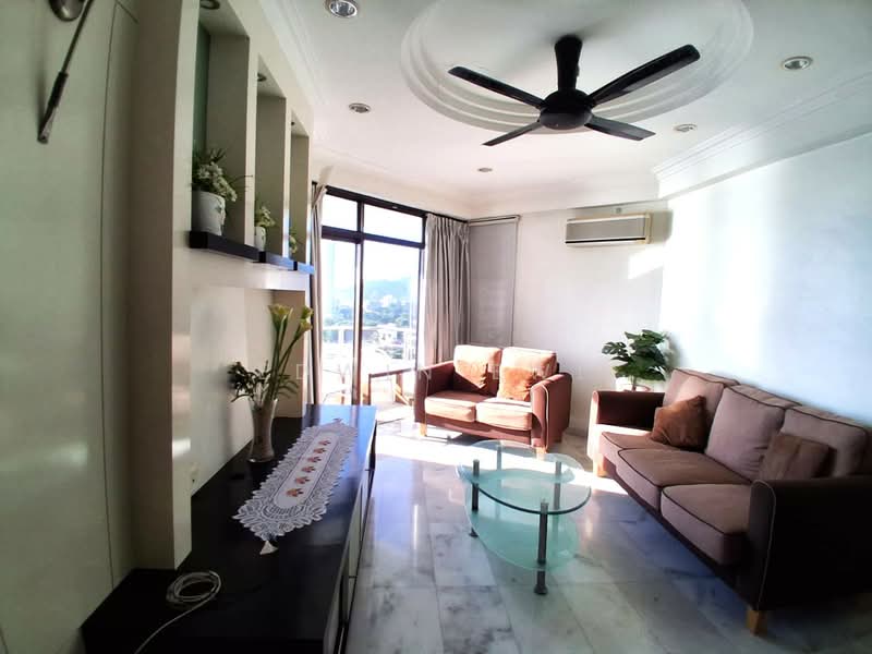 Kondominium untuk Disewa di Marina Tower (Ratu Mutiara) - Edwin Ewe - Living Room - PropertyGuru.com.my