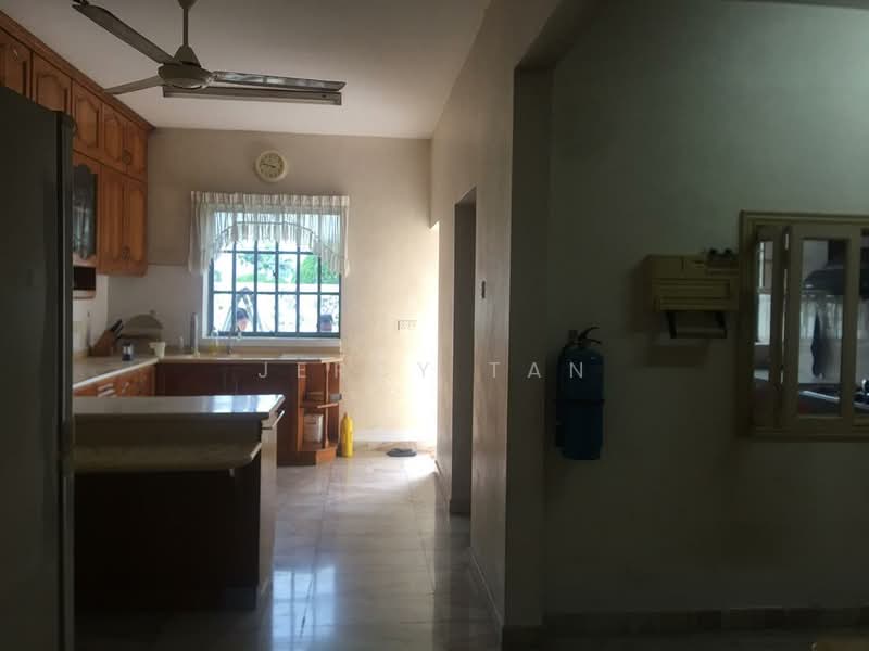Semi-Detached House for Sale in Kuchai Lama (Kuala Lumpur) - Jercy Tan - Kitchen - PropertyGuru.com.my