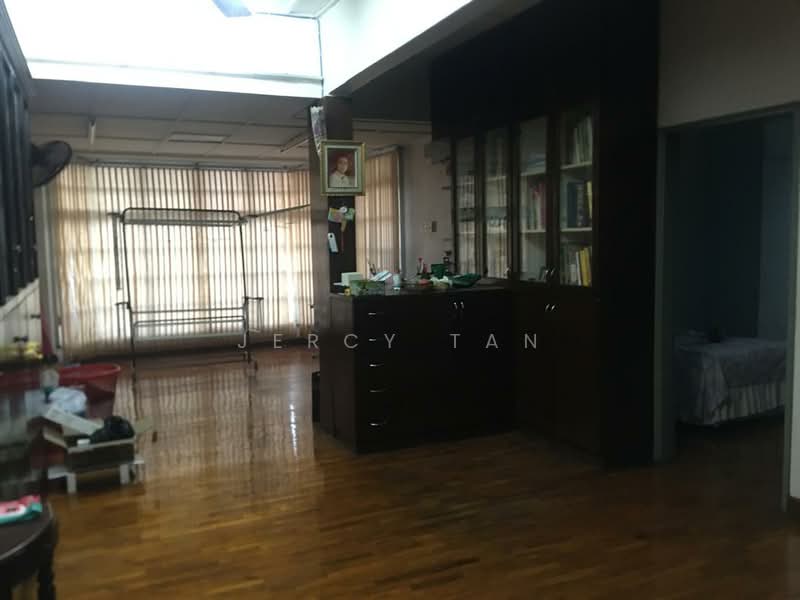 Semi-Detached House for Sale in Kuchai Lama (Kuala Lumpur) - Jercy Tan - Living Room - PropertyGuru.com.my