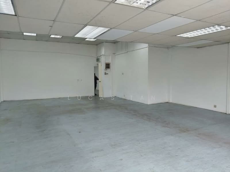 Kilang untuk Dijual di Taman Industri Bolton (Batu Caves) - Lucas Tan - PropertyGuru.com.my