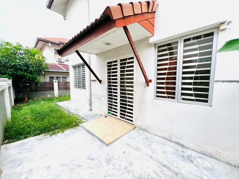 Semi-Detached House for Sale in Bangi (Selangor) - Adibah Salim - Exterior - PropertyGuru.com.my
