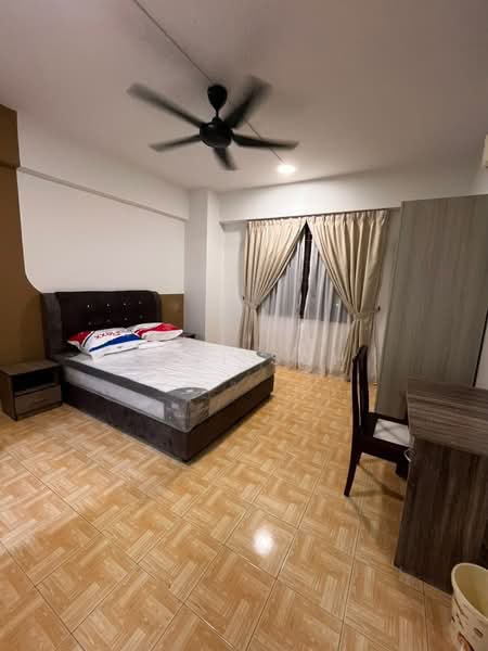 Kondominium untuk Disewa di Vista Komanwel A - Jovi Soh - Bedroom - PropertyGuru.com.my