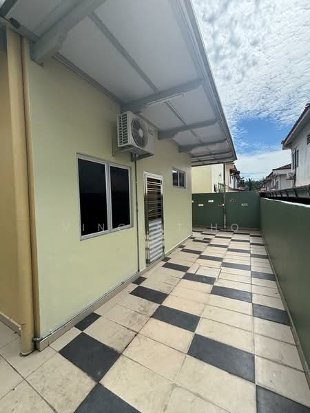 Semi-Detached House for Sale in Taman Dasa (Kulai) - Vincent Ho - Exterior - PropertyGuru.com.my