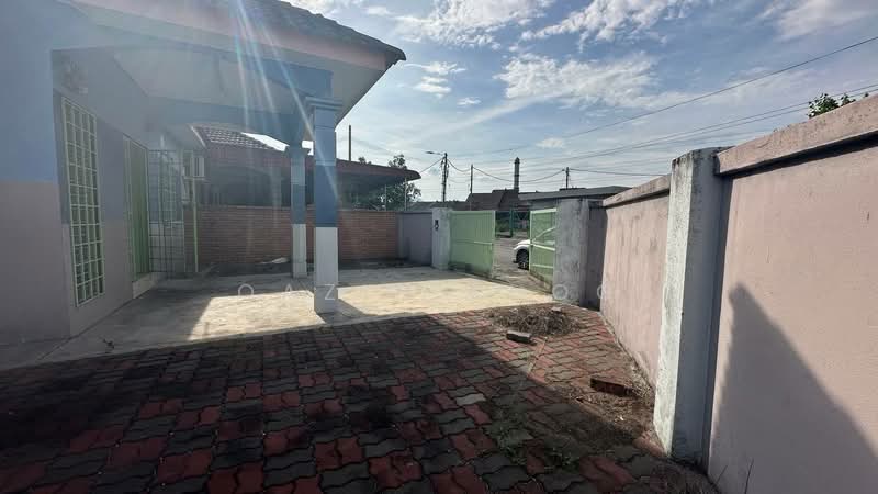Rumah Teres 1 Tingkat untuk Dijual di Medan Pengkalan Impian (Ipoh) - Qazin Khoo - Exterior - PropertyGuru.com.my