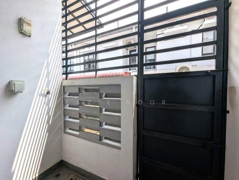 2-storey Terraced House for Sale in Shah Alam (Selangor) - Fazie Noor - Exterior - PropertyGuru.com.my