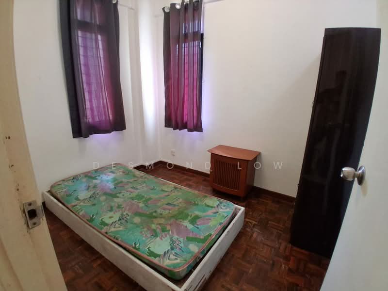 Kondominium untuk Dijual di Azuria Condominium - Desmond Low - PropertyGuru.com.my