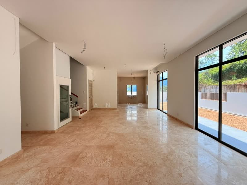 Rumah Berkembar untuk Dijual di Rawang (Selangor) - Sean Yong - Living Room - PropertyGuru.com.my