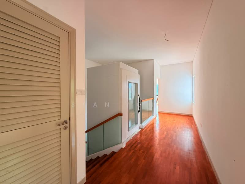 Rumah Berkembar untuk Dijual di Rawang (Selangor) - Sean Yong - Corridor - PropertyGuru.com.my