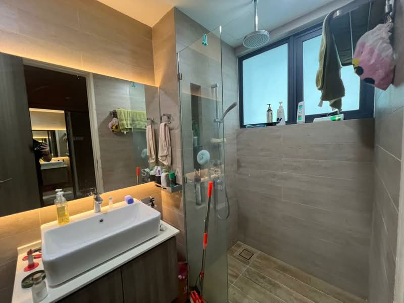 Kondominium untuk Dijual di Middleton - Siang . - Bathroom - PropertyGuru.com.my