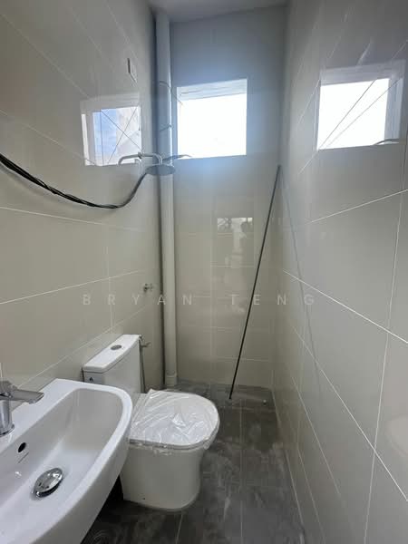 Commercial Bungalow for Sale in Bayan Lepas (Penang) - Bryan Teng - Bathroom - PropertyGuru.com.my