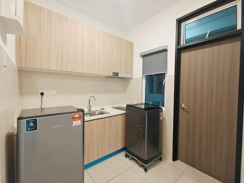 Servis Apartment untuk Disewa di TRELLIS RESIDENCES - Lucas Lee - Kitchen - PropertyGuru.com.my