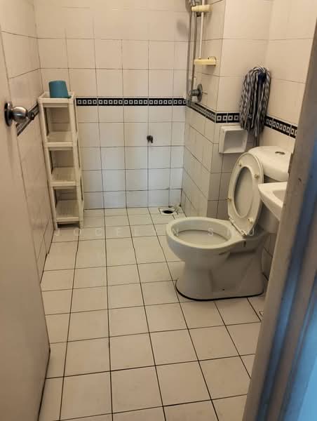 Servis Apartment untuk Disewa di Maytower Serviced Residences - Jocelyn Shu - Bathroom - PropertyGuru.com.my