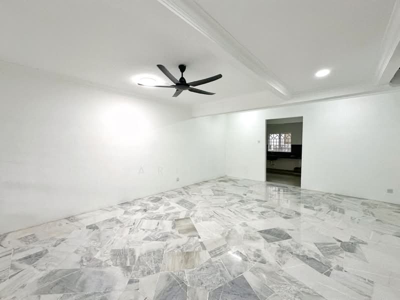 Rumah Teres untuk Dijual di Bandar Country Homes (Rawang) - Arif MS - PropertyGuru.com.my