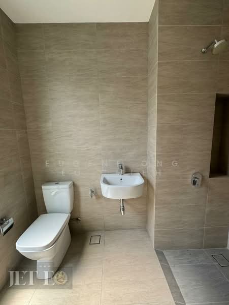 Rumah Berkembar untuk Dijual di Telok Panglima Garang (Selangor) - Eugene Ong Eu chieh - Bathroom - PropertyGuru.com.my