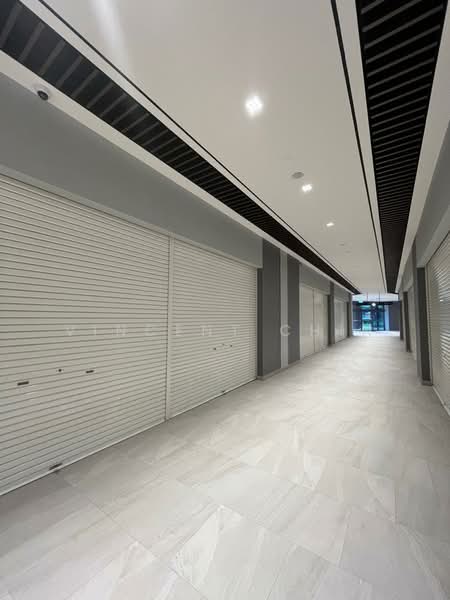 Shop / Office for Rent in Kota Damansara (Selangor) - Vincent Chin - Corridor - PropertyGuru.com.my