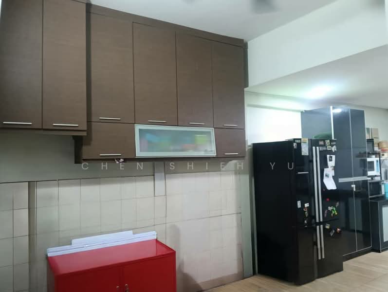 2-storey Terraced House for Sale in Bandar Putra (Kulai) - Chen Shieh Yu - Kitchen - PropertyGuru.com.my