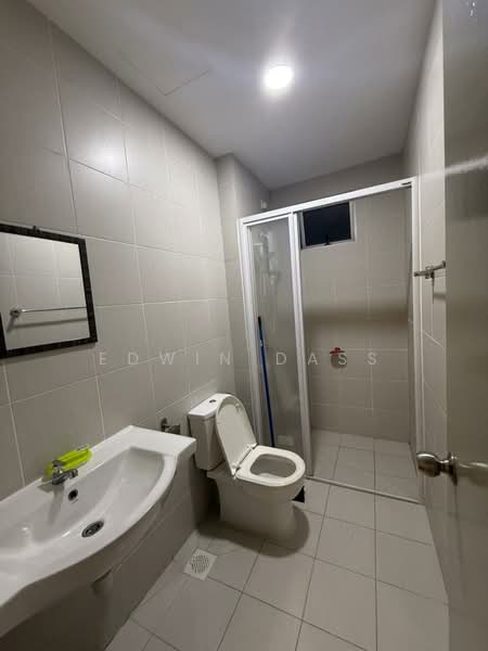 Service Residence for Rent at Meridin Bayvue Serviced Apartment - Edwin Dass - PropertyGuru.com.my