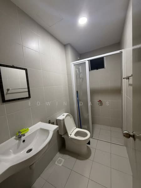 Service Residence for Rent at Meridin Bayvue Serviced Apartment - Edwin Dass - PropertyGuru.com.my