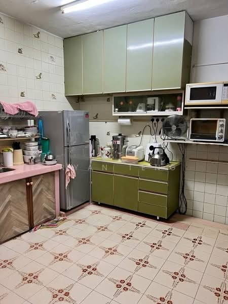 Rumah Teres 1.5 Tingkat untuk Dijual di Ayer Itam (Penang) - Bryan Teng - Kitchen - PropertyGuru.com.my