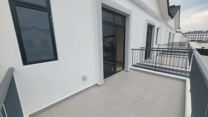 Cluster House for Sale in Eco Botanic 2 (Iskandar Puteri (Nusajaya)) - Luis Lim - Balcony - PropertyGuru.com.my