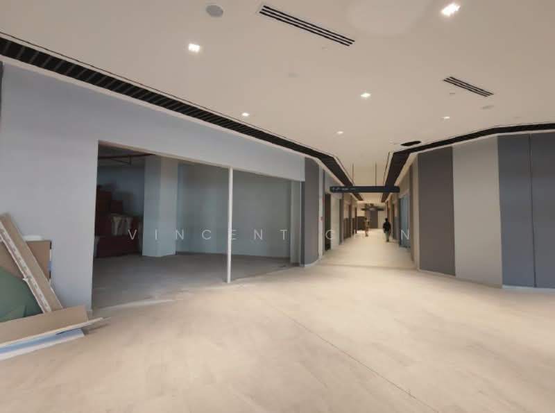 Shop / Office untuk Disewa di Kota Damansara (Selangor) - Vincent Chin - Corridor - PropertyGuru.com.my