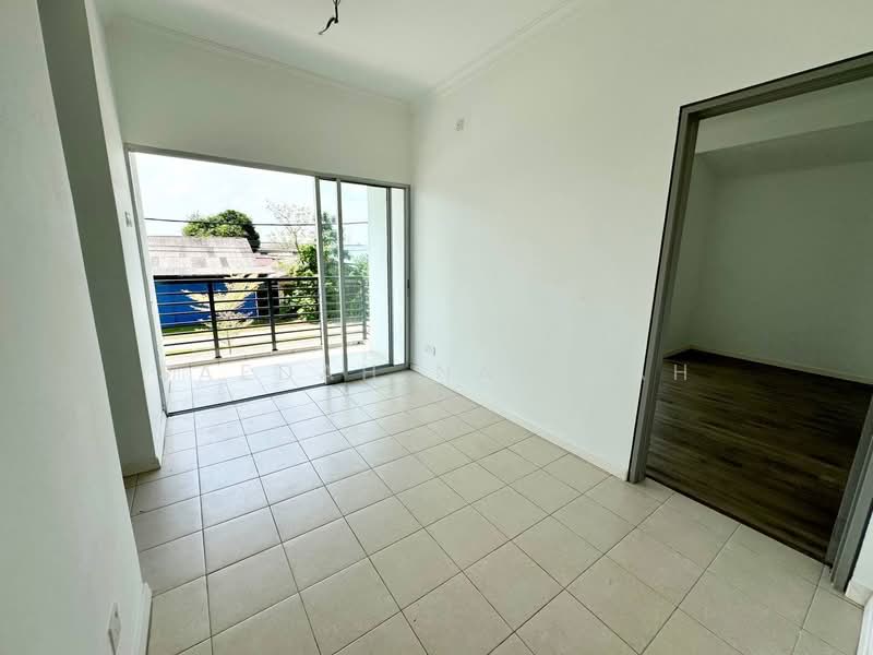 Semi-Detached House for Sale in Jalan Parit Masjid (Pontian) - Saedah Napisah - PropertyGuru.com.my