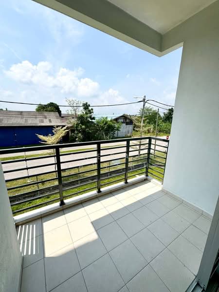 Semi-Detached House for Sale in Jalan Parit Masjid (Pontian) - Saedah Napisah - PropertyGuru.com.my
