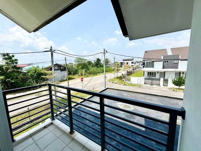 Semi-Detached House for Sale in Jalan Parit Masjid (Pontian) - Saedah Napisah - PropertyGuru.com.my