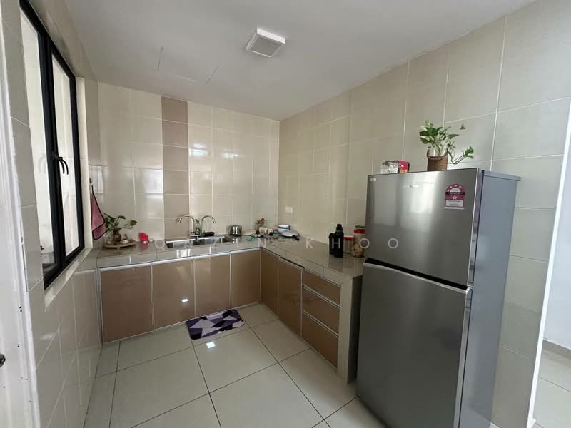 Kondominium untuk Dijual di Upper East @ Tiger Lane - Qazin Khoo - Kitchen - PropertyGuru.com.my