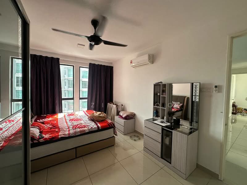 Kondominium untuk Dijual di Upper East @ Tiger Lane - Qazin Khoo - Bedroom - PropertyGuru.com.my