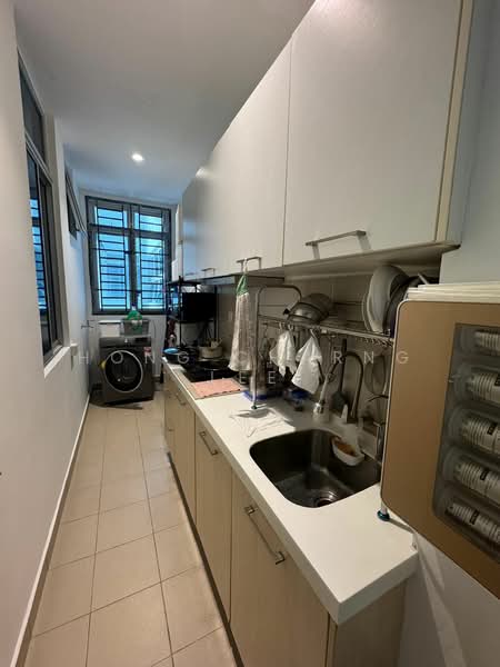 Apartment for Rent at D'Rich Executive Suites - Hong Charng Lee - Kitchen - PropertyGuru.com.my