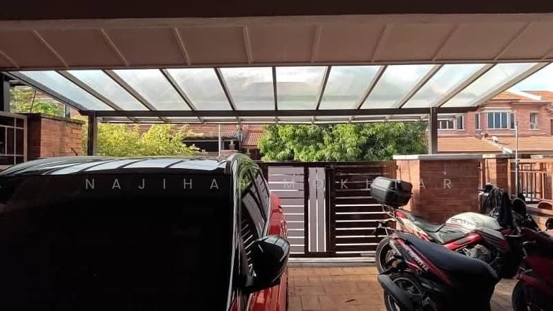 2-storey Terraced House for Sale in Alam Budiman (Shah Alam) - Najihah Mokhtar - PropertyGuru.com.my